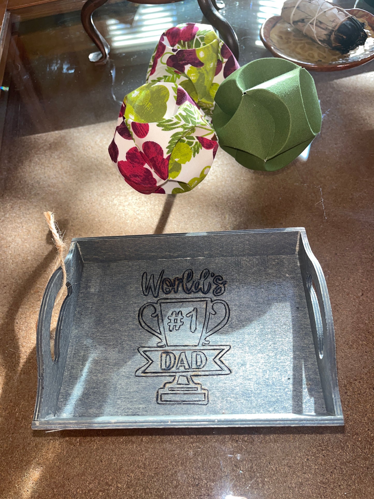World’s #1 Dad pocket dump tray